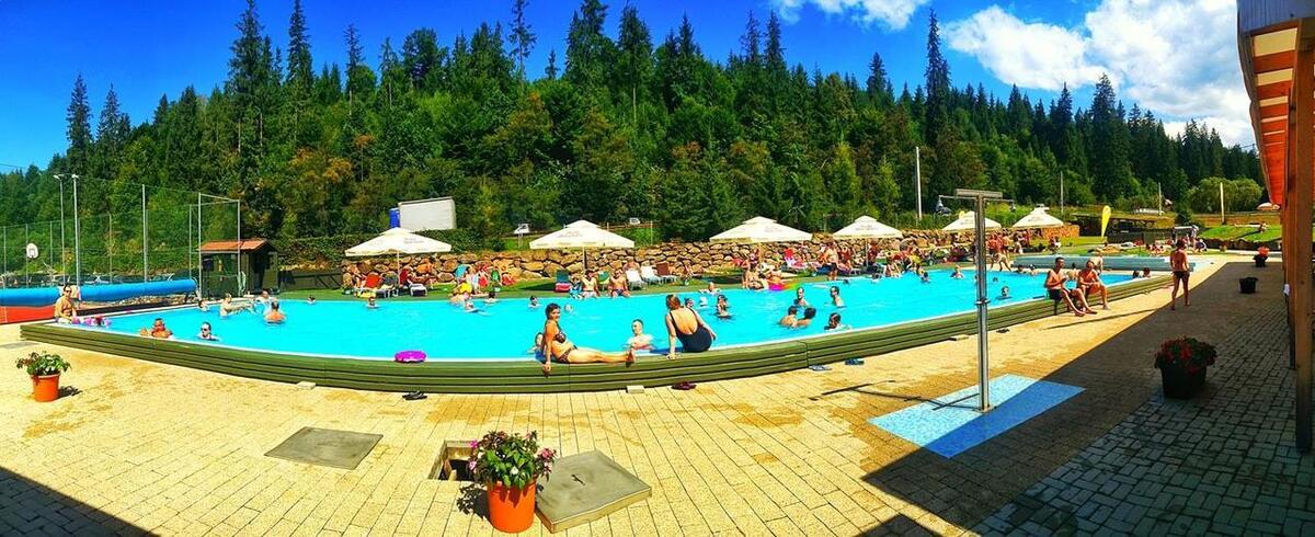 Lobogó Resort - outdoor pool